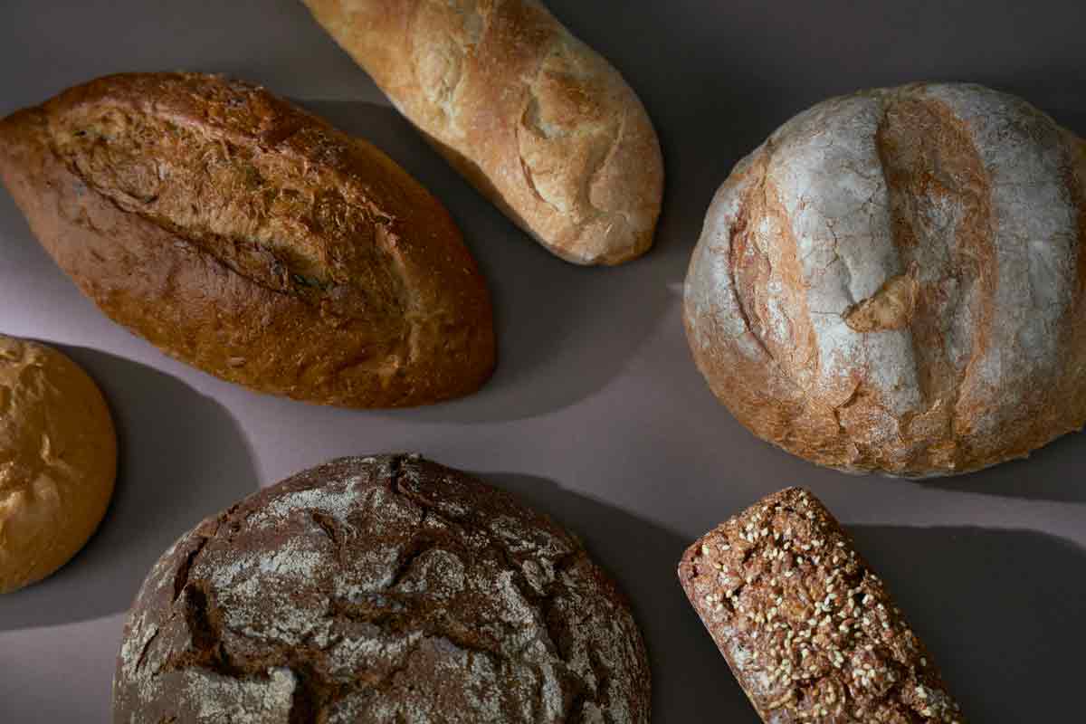 12 sortes de pains spéciaux français - La petite boulangerie fait